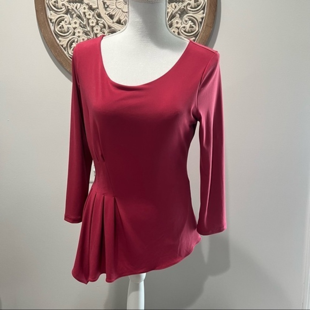 White House Black Market Size Small Berry Colored Tunic.Unique Design.Washable